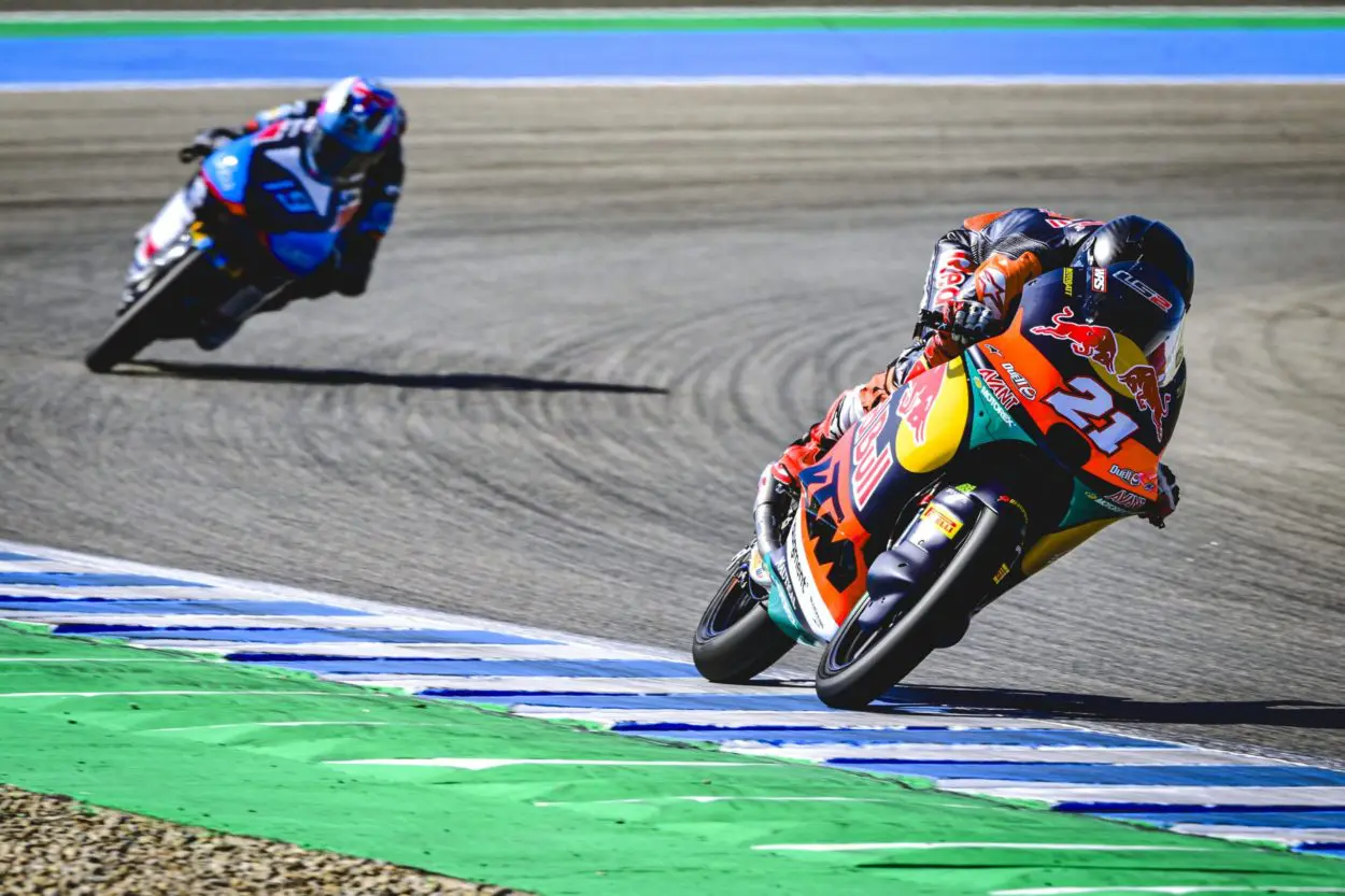 Moto3 | Vicente Pérez scelto come rimpiazzo di Whatley dal team MLav Racing per i prossimi cinque Gran Premi