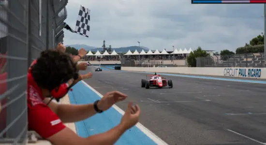 F4 Italia | Paul Ricard 2024: Freddie Slater torna alla vittoria in Gara 2 e cancella il sabato amaro