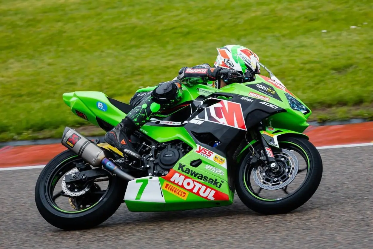 SSP300 | Round Portogallo 2024, Superpole: Loris Veneman si aggiudica la pole a Portimão