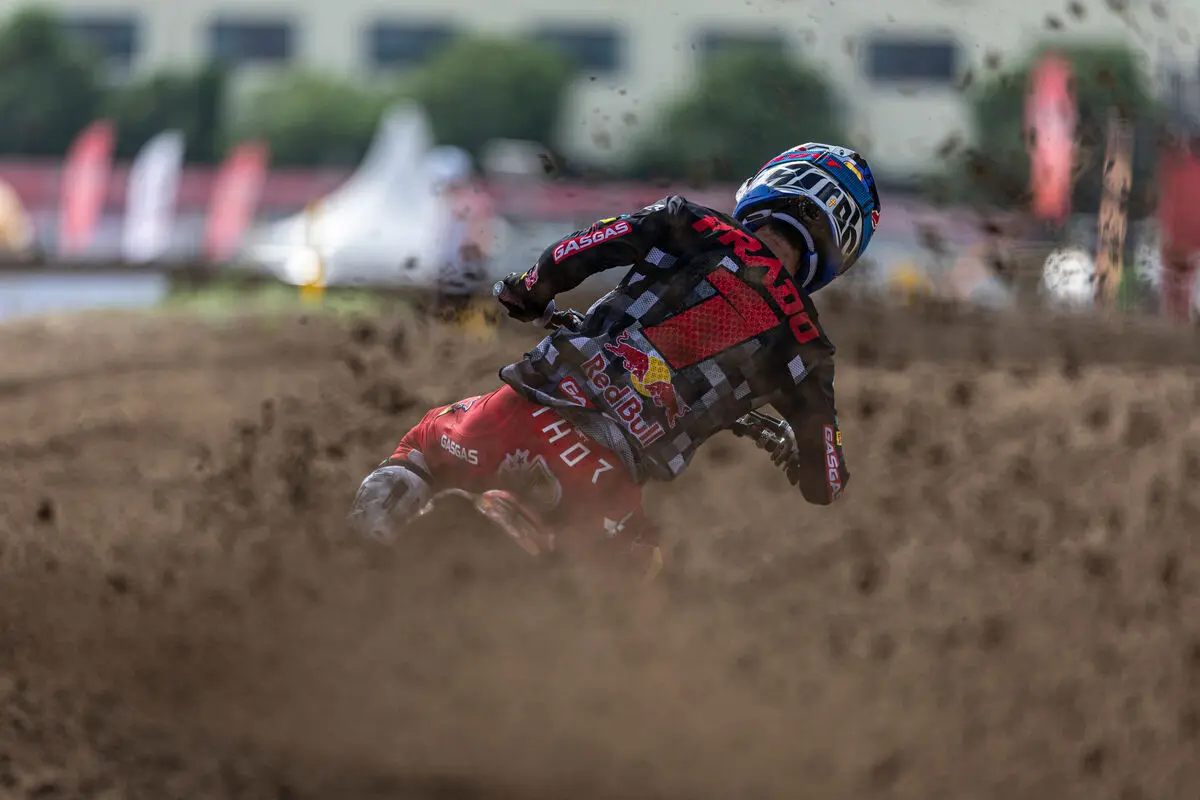 MXGP | GP Castilla-la Mancha 2024: Prado vince l’ultima gara di qualifica, Gajser terzo