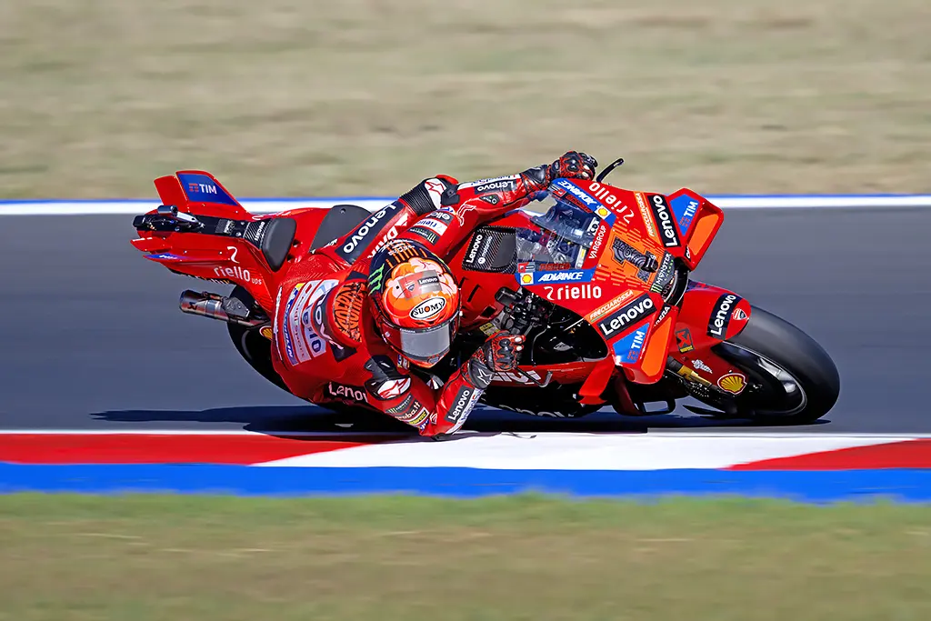 MotoGP | GP San Marino 2024, Qualifiche: Francesco Bagnaia incanta il pubblico e conquista la pole position. Martin è solo quarto