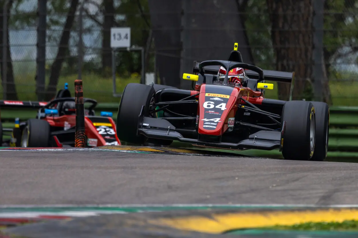 Formula Regional Europe | Maya Weug torna con KIC Motorsport nel round di Imola