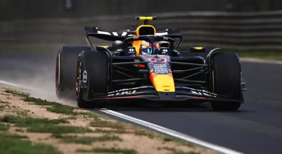 F1 | Mika Hakkinen sulla crisi Red Bull: “Servono due piloti che vadano al massimo per progredire, Pérez non ne è stato capace”