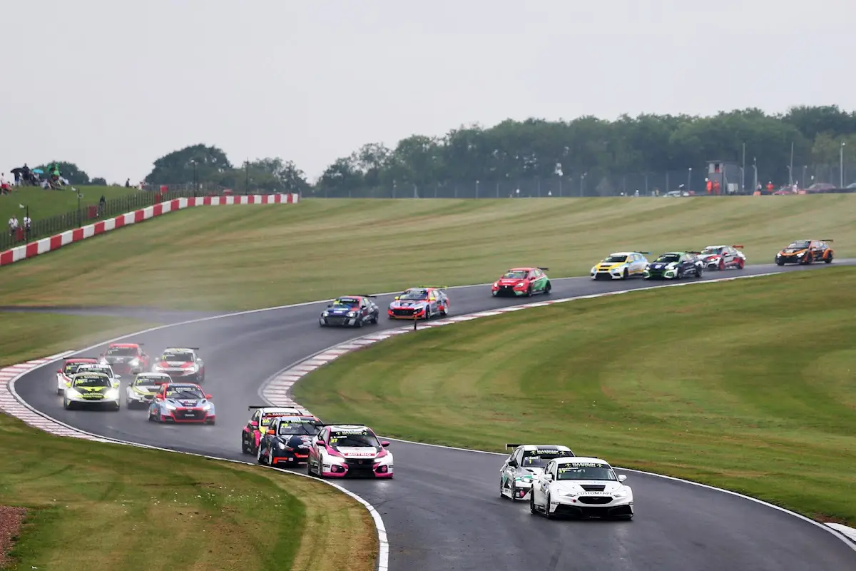 TCR UK | Ufficiale il calendario 2025: si torna a Donington