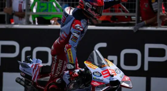 MotoGP | GP Aragona 2024, Gara: Marc Márquez torna a vincere dopo oltre mille giorni di digiuno, è doppietta Sprint-Gran Premio. Bagnaia out