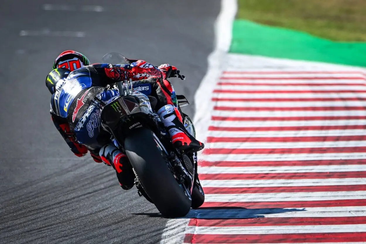 MotoGP | Fabio Quartararo e Lin Jarvis confermano: Yamaha verso l’abbandono del quattro cilindri in linea, si va verso il motore V4