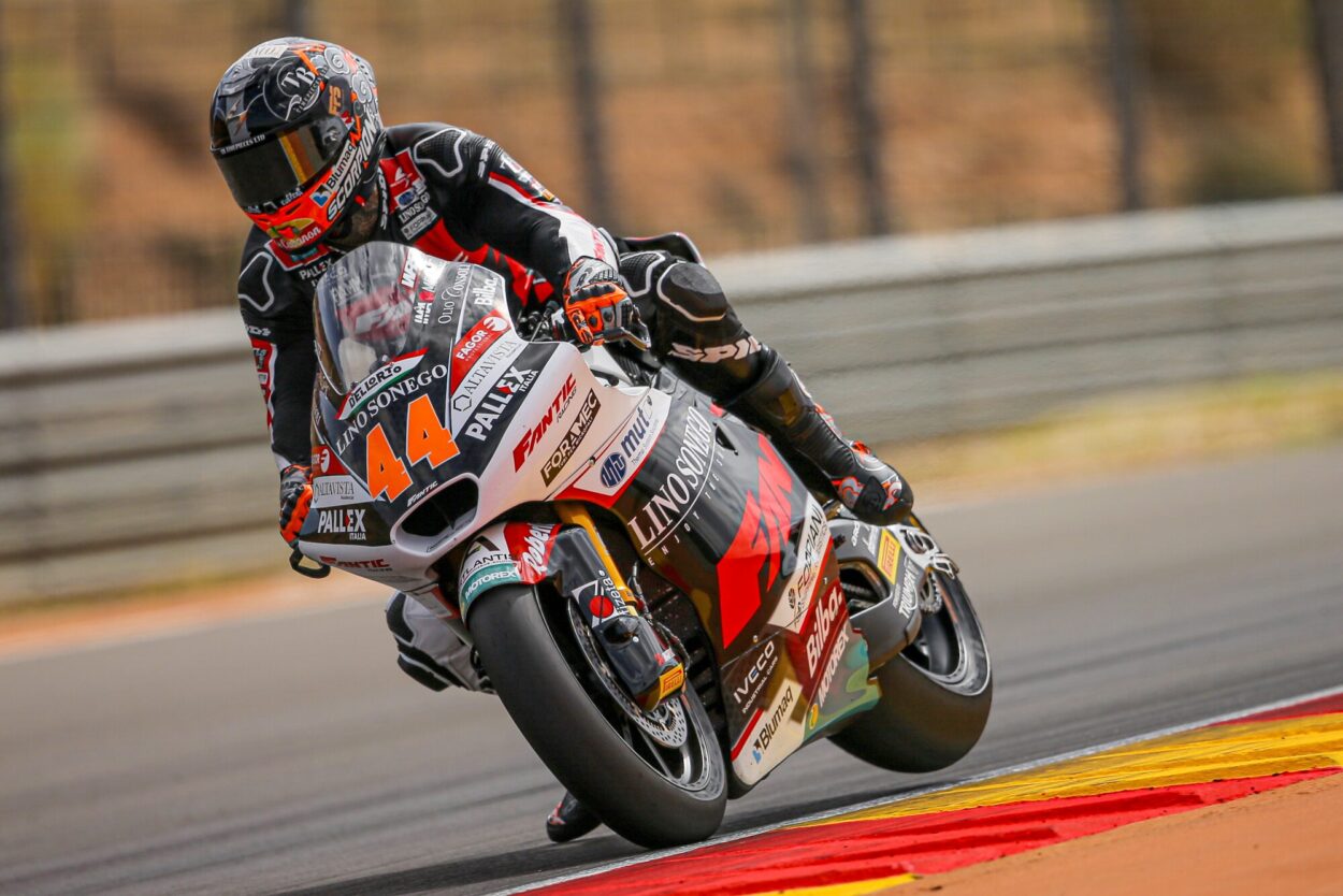 Moto2 | GP Indonesia 2024, P2: Arón Canet prenota la pole position per ...