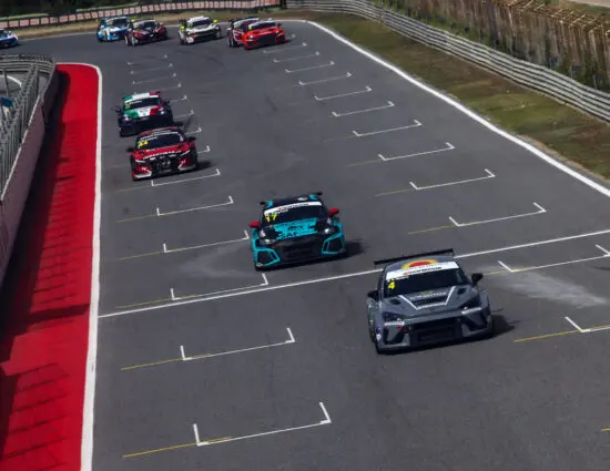 TCR Italy | Sub-iudice il titolo di Nicolas Taylor