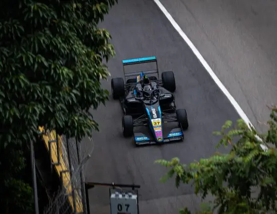 FIA FR World Cup | GP Macao 2024: Cooper Webster penalizzato dopo la Qualifying Race