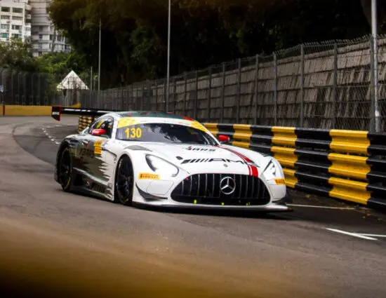 FIA GT World Cup | GP Macao 2024: Fuoco e Marciello si autoeliminano, Maro Engel ne approfitta e torna alla vittoria