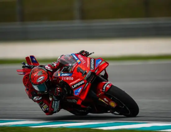 MotoGP | GP Malesia 2024, gara: Bagnaia doma il rientro di Martin, 24 punti tra i 2 e appuntamento all’ultima gara