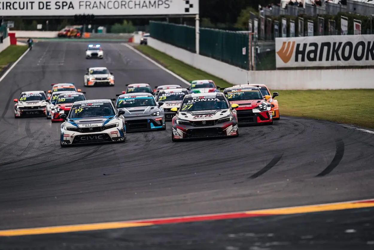TCR UK | Modifica al calendario 2025: salta Silverstone, a maggio si corre a Spa insieme al TCR Europe