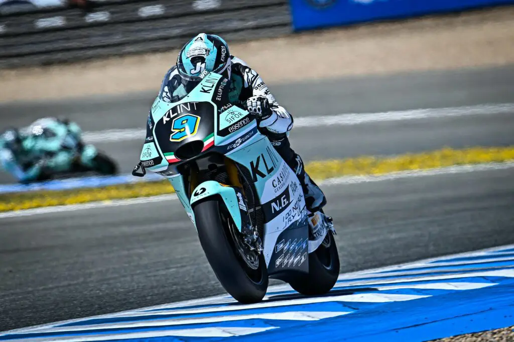 Moto2 | Mercato piloti 2025: Jorge Navarro torna in campionato in pianta stabile, affiancherà Álex Escrig nel team Forward Racing