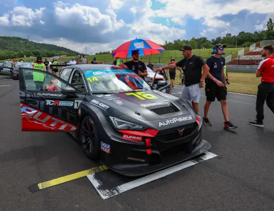 TCR Eastern Europe | Expres Auto Racing primo team confermato per il 2025