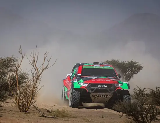 Dakar 2025 | Giorno 3: Yazeed Al Rajhi si aggiudica la tappa di quarantotto ore, Lategan eredita la vetta della generale