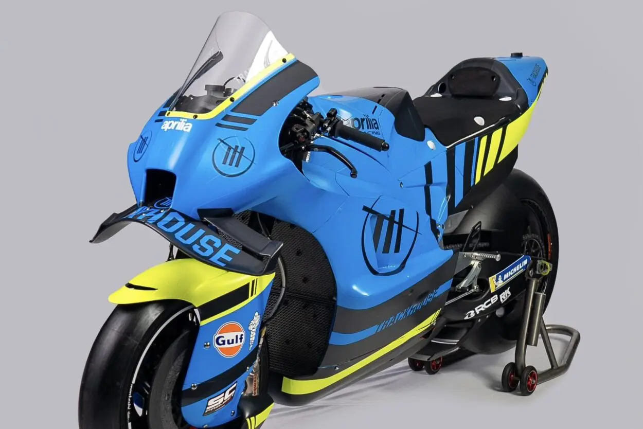 MotoGP | Presentata la nuova livrea del team Aprilia Trackhouse per il 2025