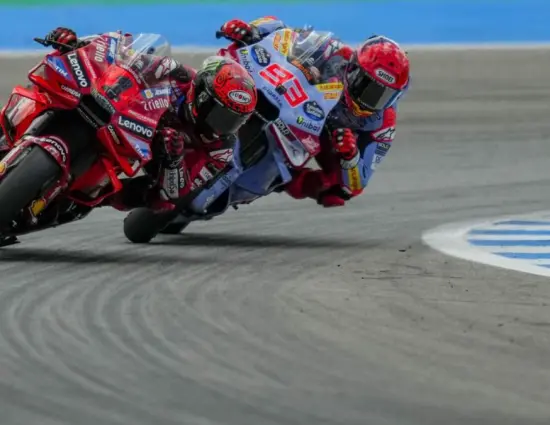 MotoGP | Pecco Bagnaia vs. Marc Márquez, le radici di una rivalità raccontate da Giovanni Zamagni ed Alessio Piana