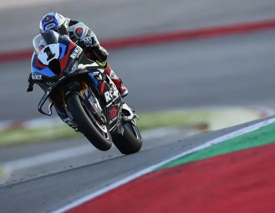 SBK | Test Portimão pre-2025, giorno 1: Toprak Razgatlıoğlu, al rientro, è il più veloce