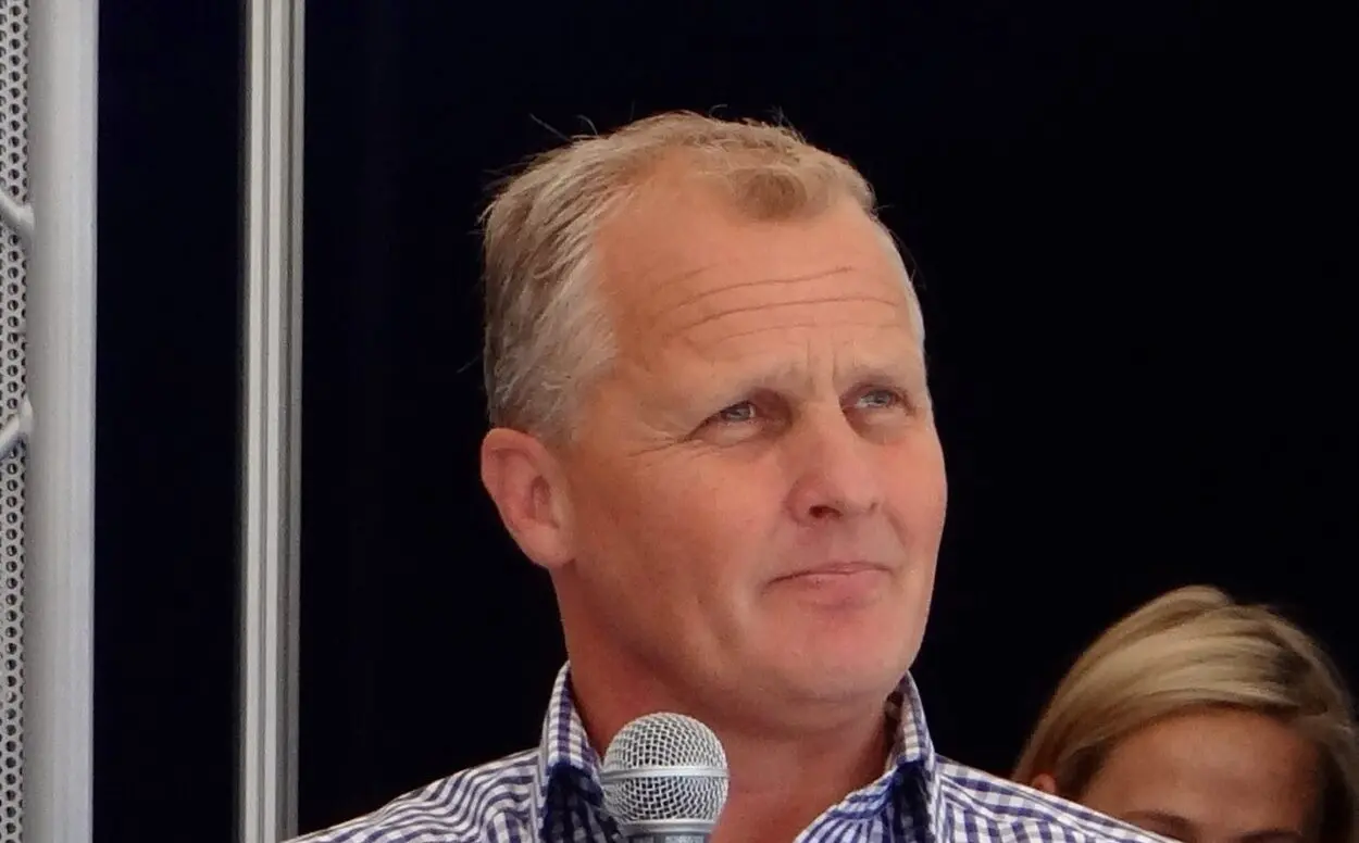 F1 | Johnny Herbert non sarà più Steward FIA: “Ruolo incompatibile con quello di opinionista media”