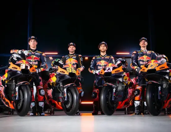 MotoGP | KTM presenta la stagione 2025 di Factory e Tech3: oltre a Binder e Acosta, i nuovi arrivi Bastianini e Vinales