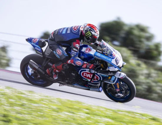 SBK | Jonathan Rea è stato operato con successo al piede sinistro, ma non correrà il Round del Portogallo 2025