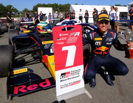 Formula Regional Oceania | Arvid Lindblad vince il campionato e fa sua la Superlicenza FIA