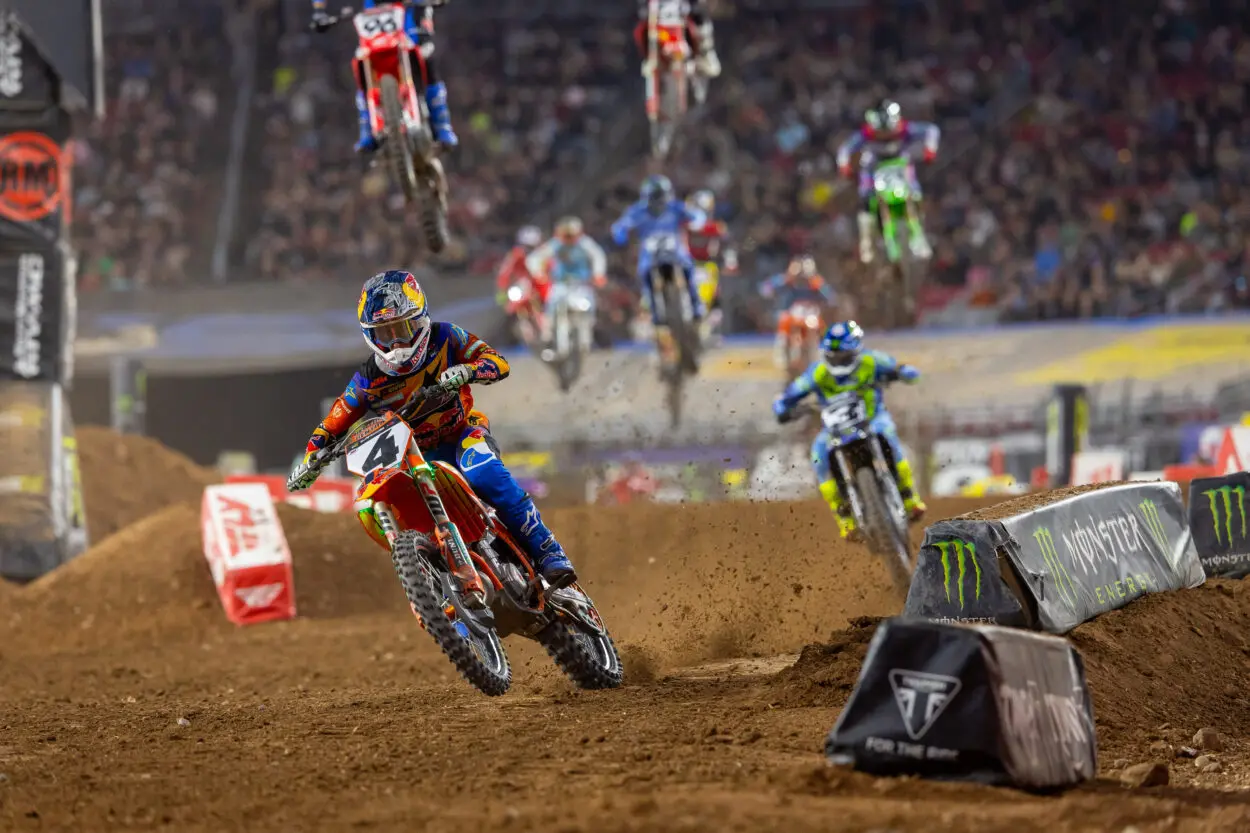 Supercross | Glendale 2025, Sexton: “Peccato per gara-3, ma la consistenza ha pagato”
