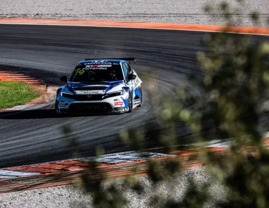 TCR Spain | Felipe e Víctor Fernández al via del pre-season di Valencia
