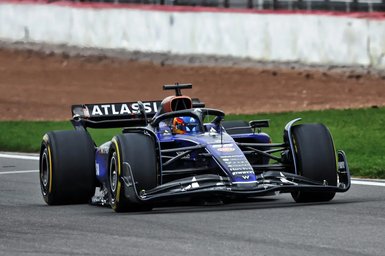 F1 | Shakedown completato per la Williams FW47. Le parole di Sainz, Albon, Vowles e Robson