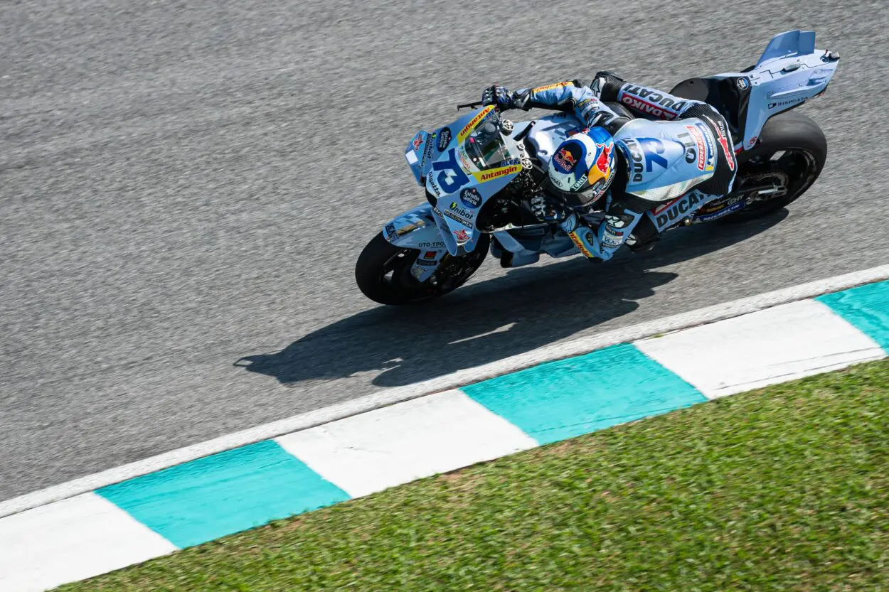 MotoGP | Test Sepang pre-2025, giorno 3: Álex Márquez chiude in testa le prove in Malesia, Bagnaia secondo a pochi millesimi