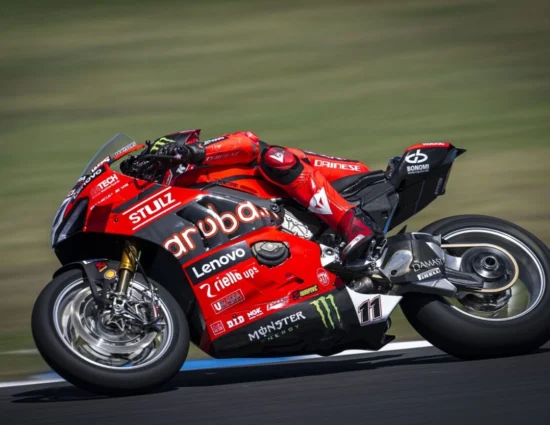 SBK | Round Australia 2025, FP3: Nicolò Bulega fa tre su tre nelle libere, Razgatlıoğlu in ripresa