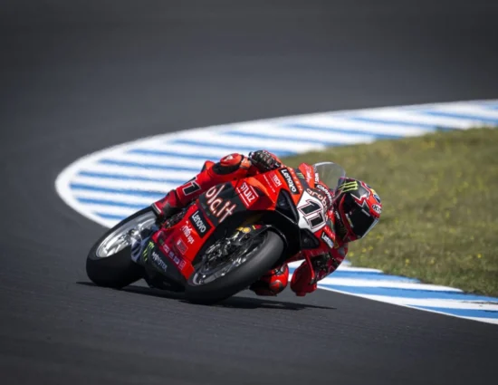 SBK | Round Australia 2025, SP Race: Nicolò Bulega si assicura la gara Sprint, pokerissimo Ducati
