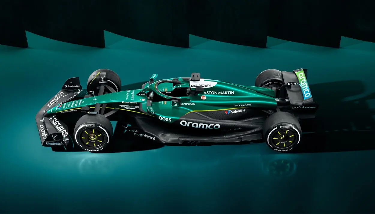 F1 | Presentata l’Aston Martin AMR25 di Alonso e Stroll per la stagione 2025
