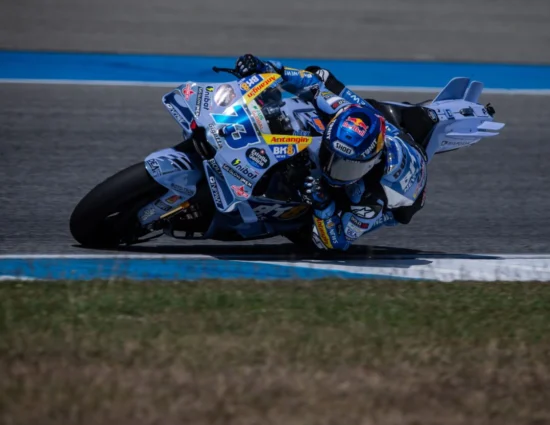 MotoGP | GP Thailandia 2025, Practice: Álex Márquez primo, precede il fratello Marc. Bagnaia escluso dalla Q2