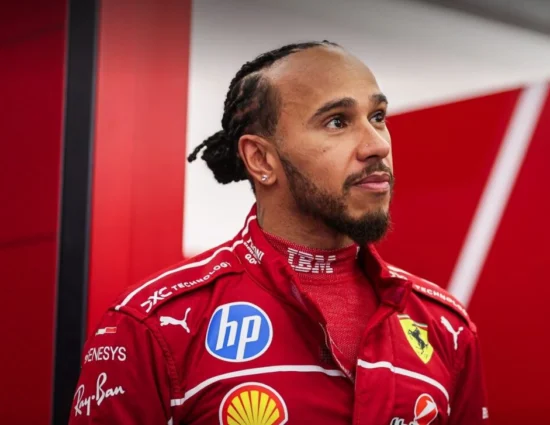 F1 | Test Bahrain 2025, day 3, Hamilton: “Lavoro del team incredibile, non vedo l’ora di correre”