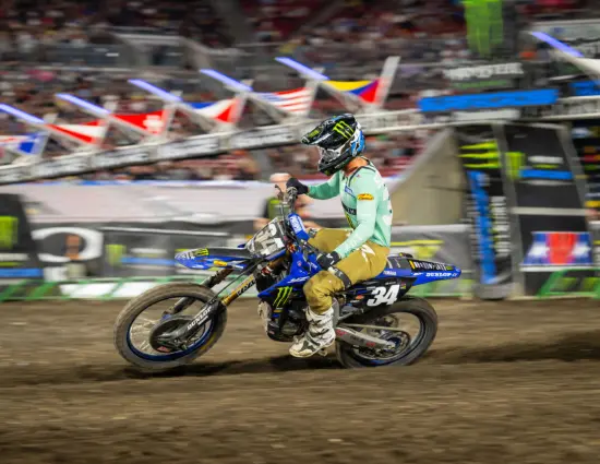 Supercross | Tampa 2025, Bennick: “L’anno scorso sono stato male dopo il primo podio, è una bella rivincita”