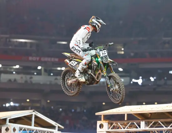 Supercross | Glendale 2025, Smith: “Ho creduto da subito nel team, questi sono i risultati di un duro lavoro”