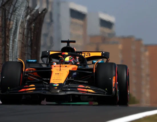 F1 | GP Cina 2025, gara: Piastri domina su Norris (con pathos finale) e Russell. Verstappen 4° alla fine su Leclerc e Hamilton. Antonelli 8°, Haas a punti