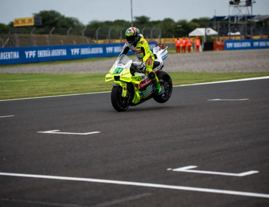 MotoGP | GP Americhe 2025, FP1: Morbidelli comanda sul bagnato, 3° Marc Marquez con caduta