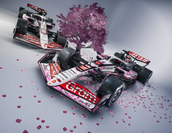 F1 | GP Giappone 2025: Haas celebra il paese del Sol Levante con una livrea speciale a tema Sakura