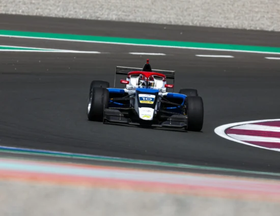 Formula Regional Europe | Nikita Bedrin firma con Saintéloc Racing per il campionato 2025
