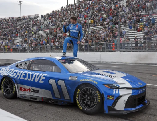 NASCAR | Cup Series, Martinsville #1 2025: Hamlin rompe il digiuno dominando