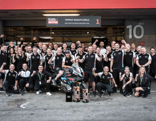 SBK | Round Portogallo 2025: Toprak Razgatlioglu batte Bulega anche in Gara 2
