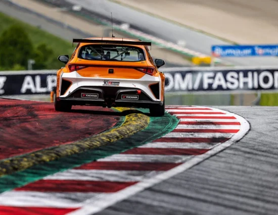 TCR European Endurance | Wimmer Werk conferma subito la line up 2025 con Senna Summerbell e Chris Issa