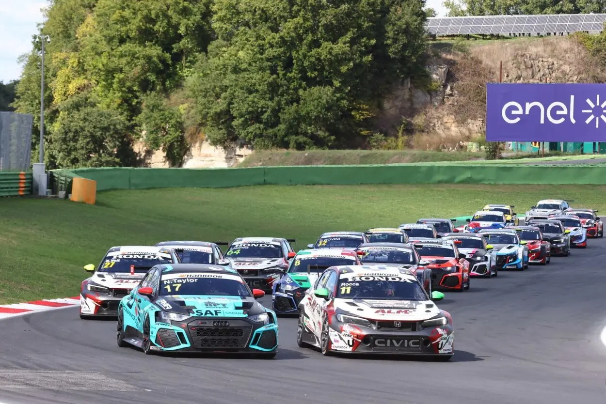 TCR Italy | Sequenziale e DSG restano separati. Diverse le novità regolamentari