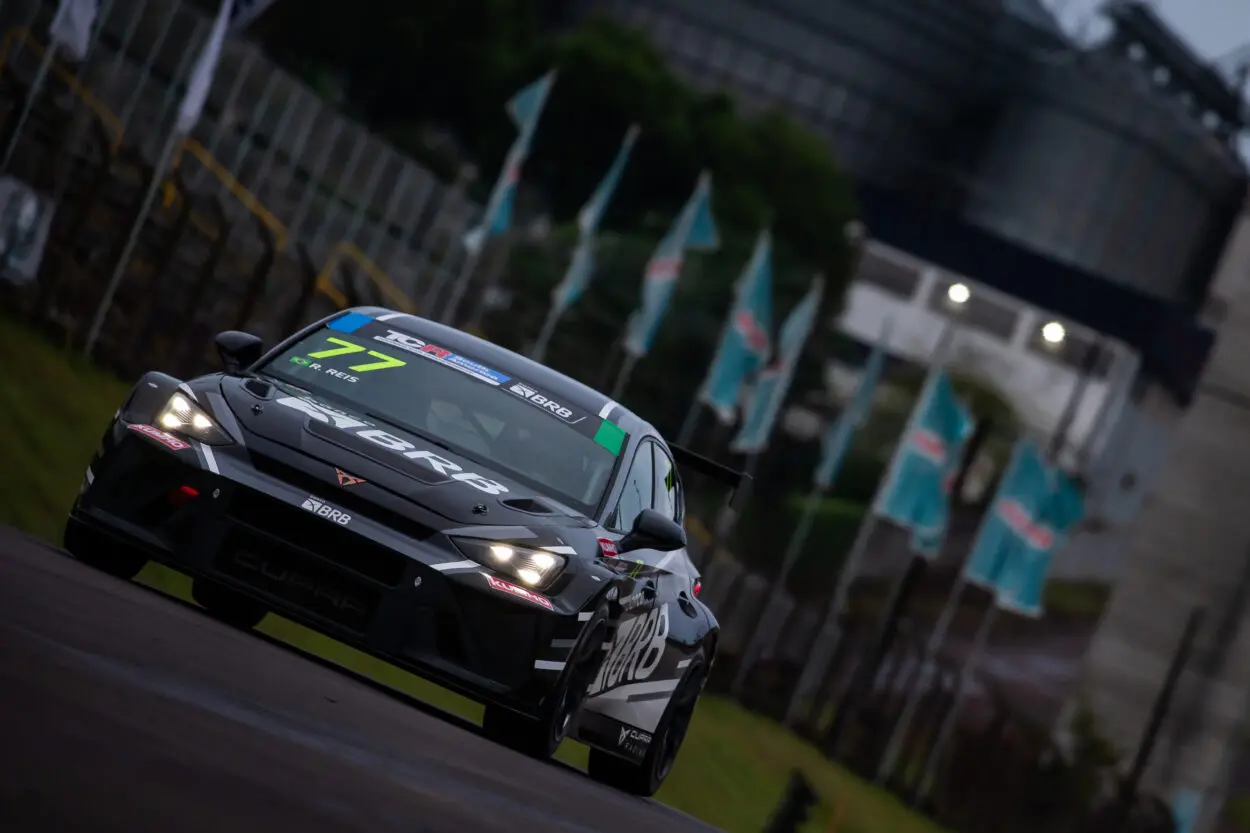 TCR South America | Raphael Reis insieme a W2 ProGP per il quinto anno consecutivo