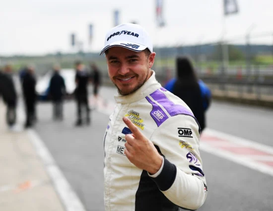 TCR UK | Donington #1 2025, Qualifiche: Shepherd riparte dalla pole position