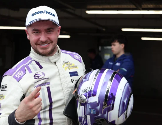 TCR UK | Donington #1 2025, Gara 2: Adam Shepherd imprendibile anche in condizioni miste. Seconda vittoria davanti a Newsham