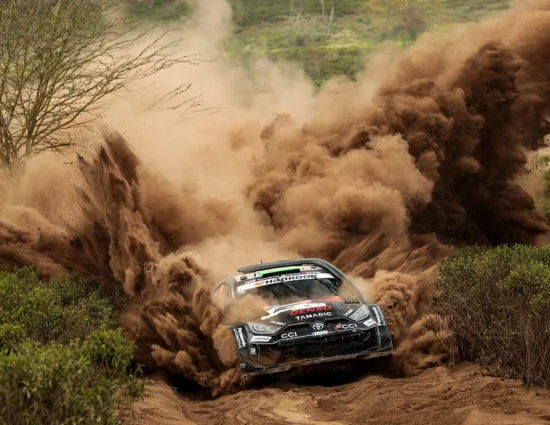 WRC | Rally Safari 2025, PS17-19: le Hyundai accelerano al mattino, Evans in controllo