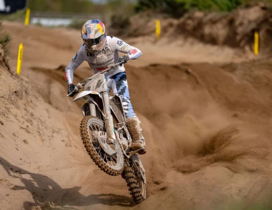 MX2 | GP Sardegna 2025: Kay de Wolf strappa una doppietta e torna in testa al campionato